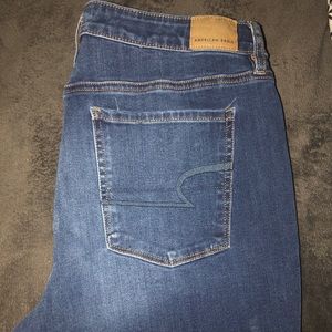 American Eagle Super Hi-Rise Jegging